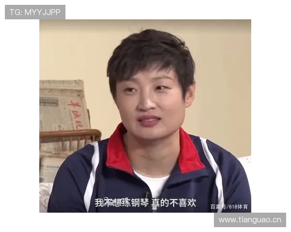 杨昊家的冰箱里只放蛋白粉和冰块